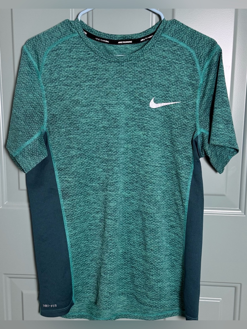 Nike Running Dri-Fit Athletic Tee – Teal – Size Small